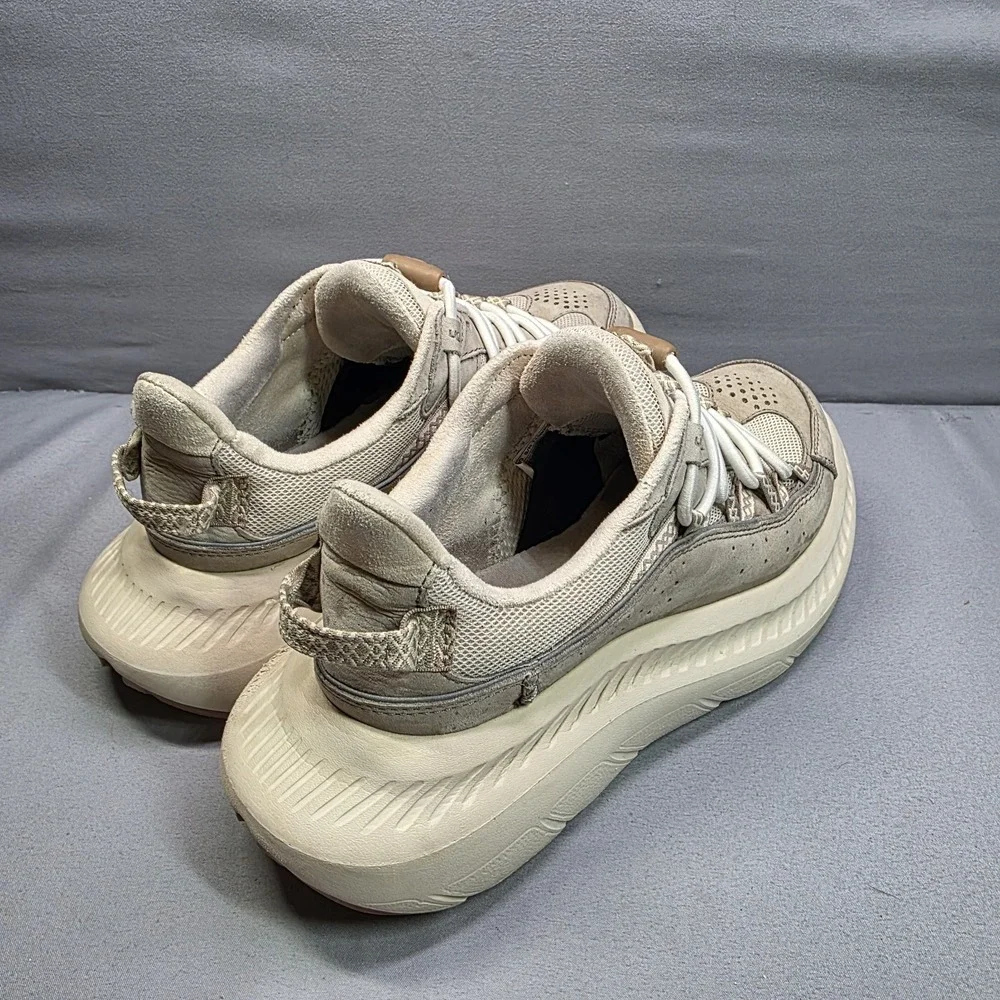 UGG CA805 V2 Remix Heritage Beige Athletic Chunky Shoes Sneaker Men's‎ Size 5.5